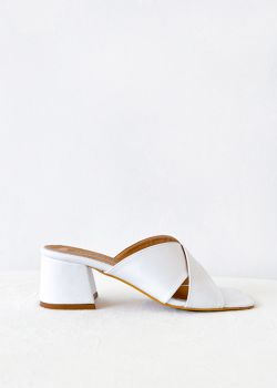 Arte Piedi June Γυναικεία Πέδιλα Mules Χιαστί Δερμάτινα, Λευκό